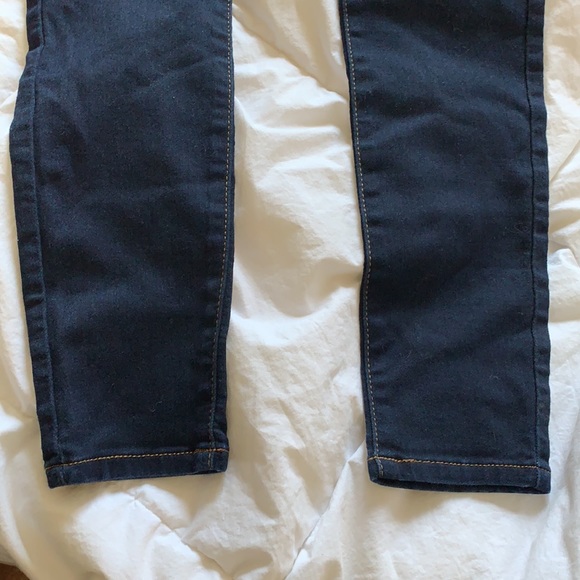 Juniors Blue Spice Ultra Stretch Jeans - Picture 2 of 6